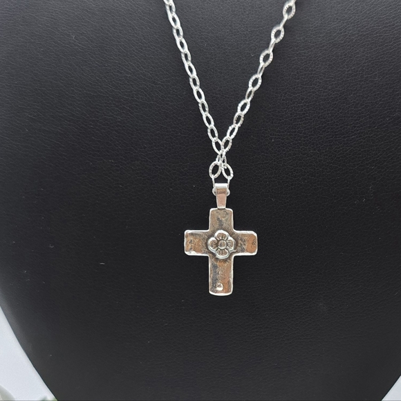 ♥️ REVERSIBLE CROSS STERLING SILVER NECKLACE - Picture 6 of 6